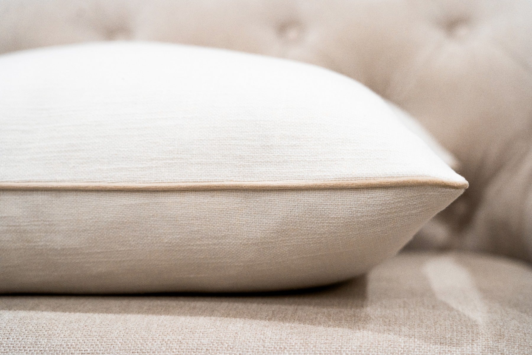 Saratoga Cushion
