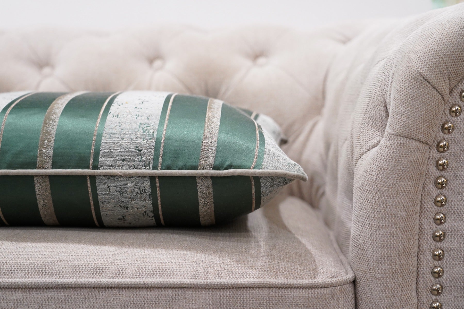 Emerald Elegance Cushion