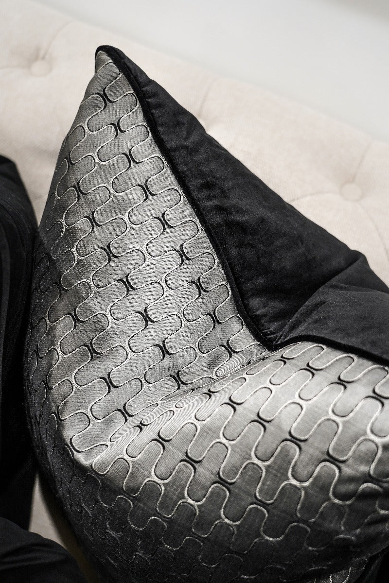 Eclipse Metallic Cushion